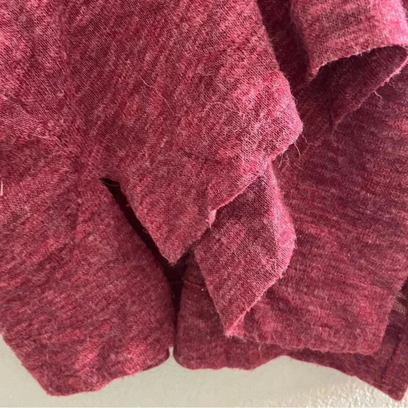 Old Navy V-neck Sweater Women’s‎ Size XS Oversize Fit Heather Maroon Lightweight - Picture 2 of 11